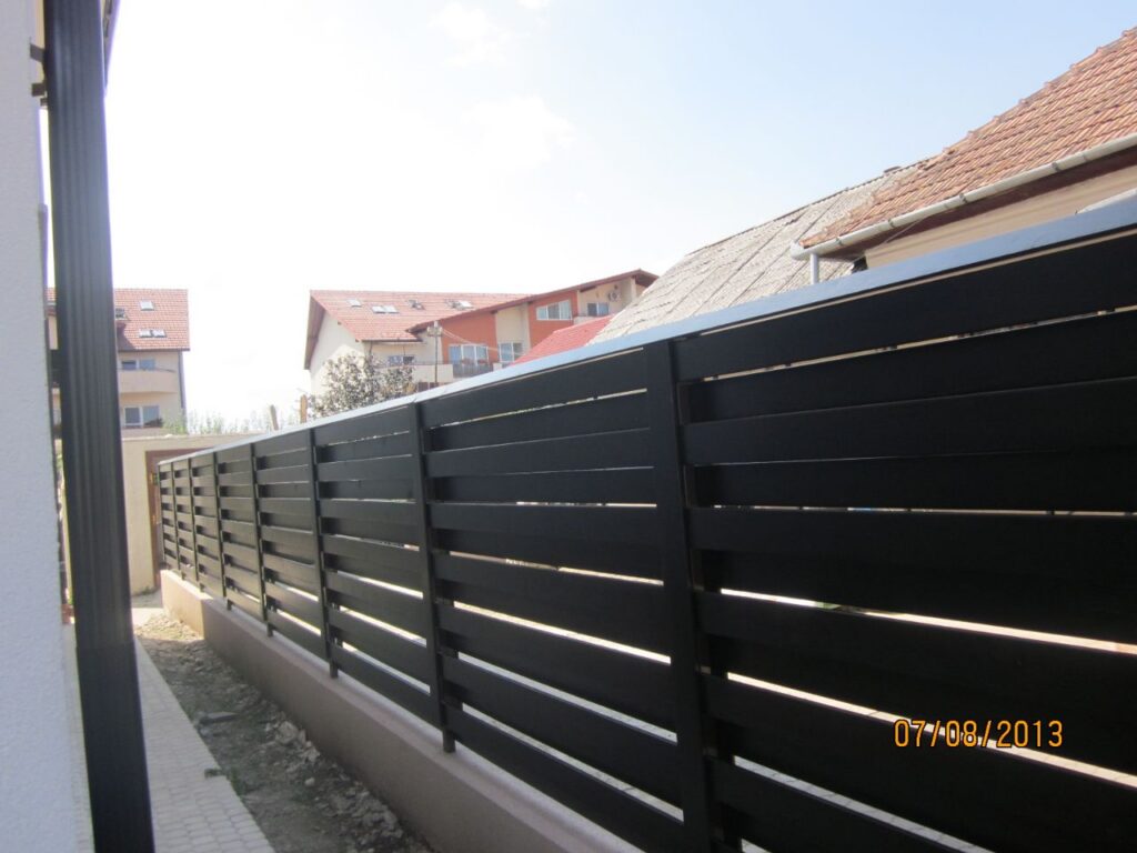 gardin din lemn