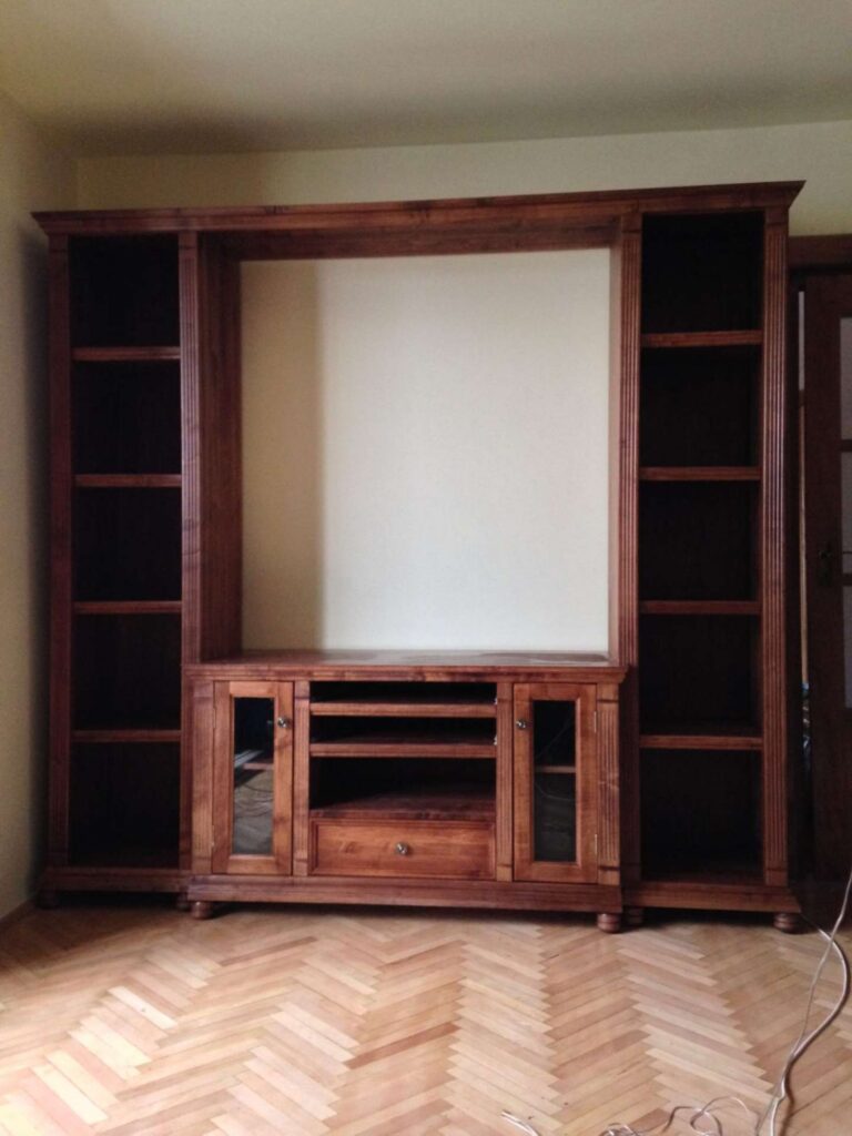 mobilier lemn masiv