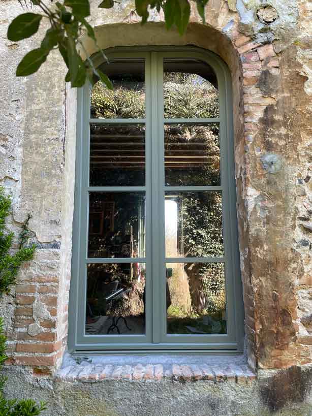 Laminated wood windows